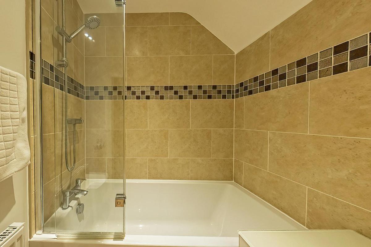 3 Bedroom Barn Conversion With Hot Tub-Garden View - Ty Cerrig Barn 코웬 외부 사진